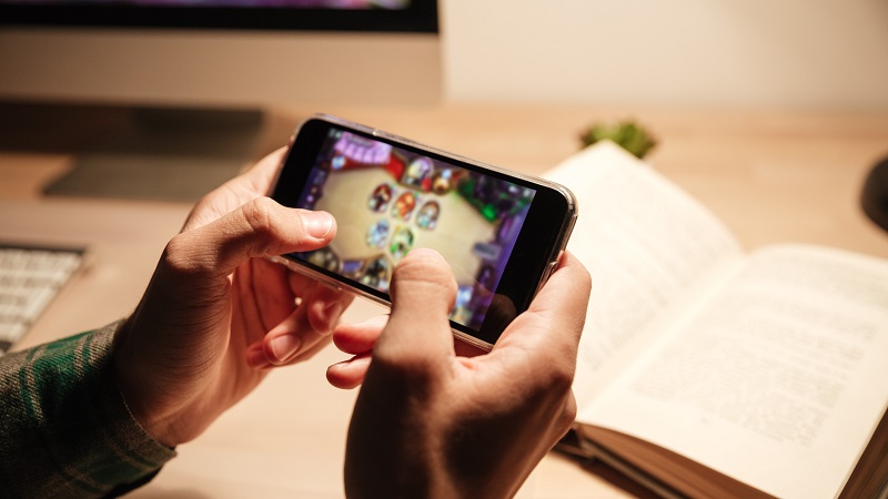 เล่นเกมแก้เบื่อ แนะนำเกมออนไลน์สร้างรายได้บนมือถือ ทุกที่ทุกเวลา